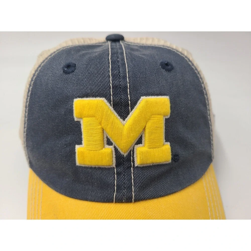 Youth Michigan Wolverines Top of the World Distressed Mesh Snapback Hat Cap NCAA